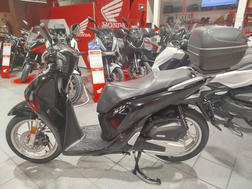 Honda SH 125i (2017 - 19) (2)