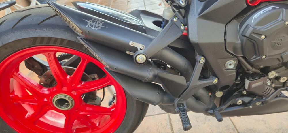 MV Agusta Dragster 800 RC SCS (2021 - 22) (5)