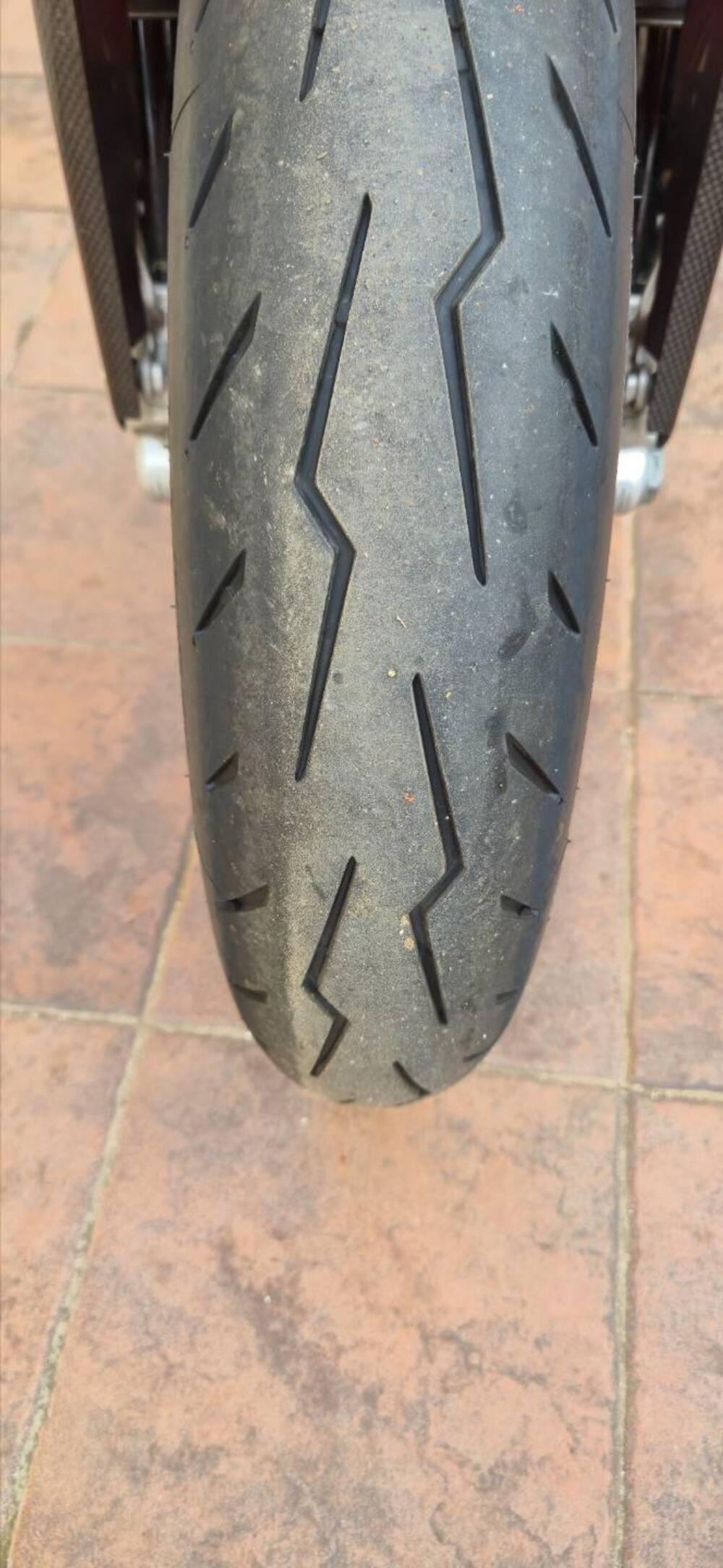 MV Agusta Dragster 800 RC SCS (2021 - 22) (9)