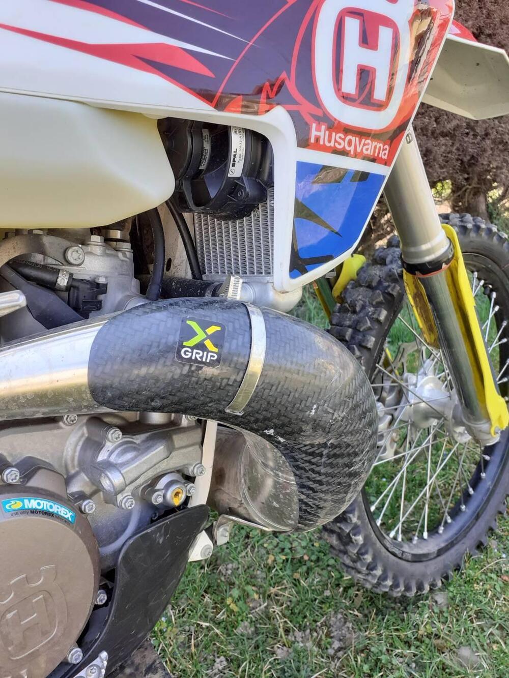 Husqvarna TE 300i (2019) (7)