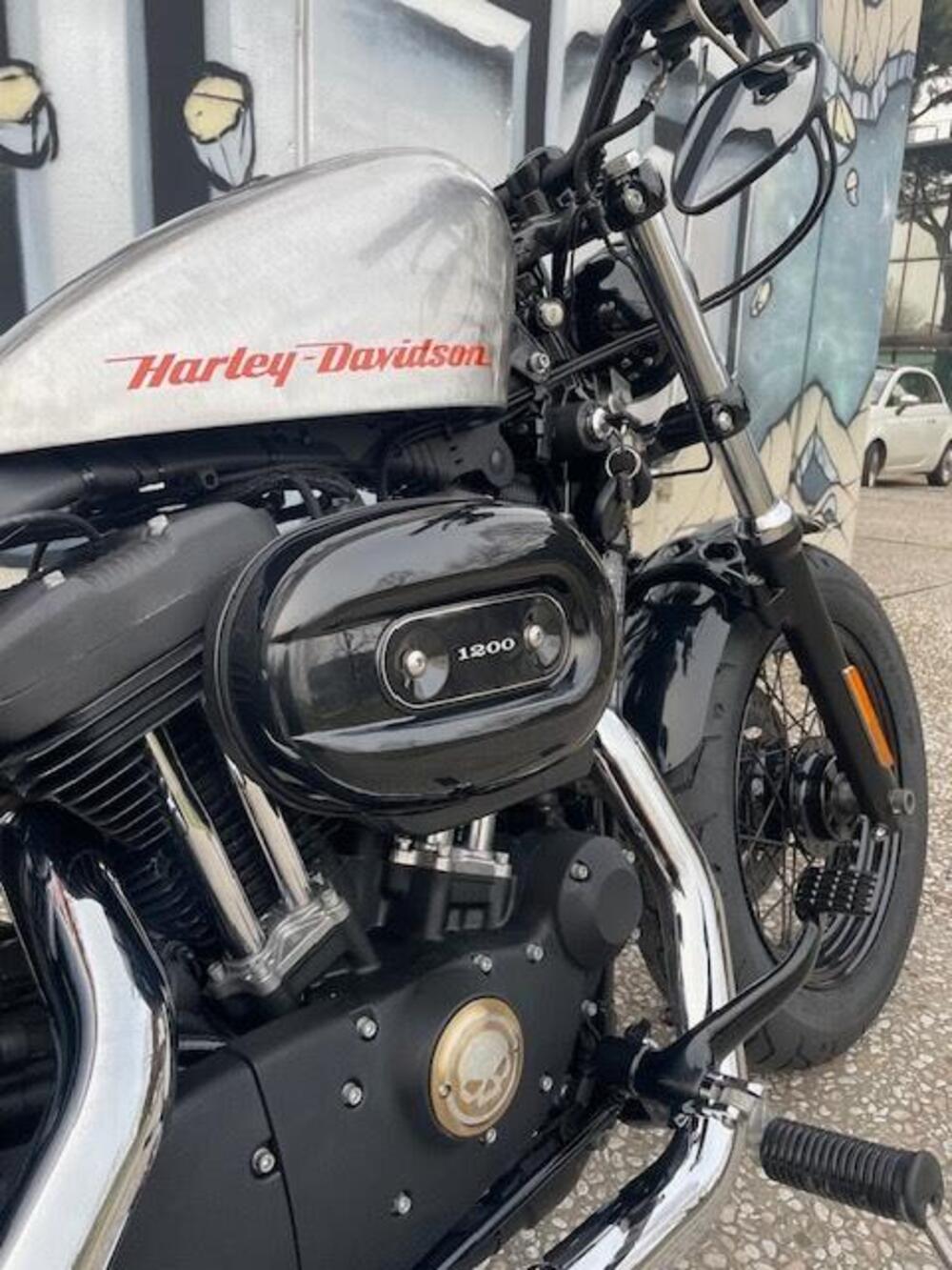Harley-Davidson 1200 Forty-Eight (2010 - 15) (7)