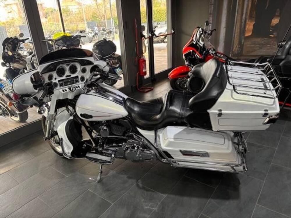 Harley-Davidson 1584 Electra Glide Ultra Classic (2008 - 13) - FLHTCU (4)