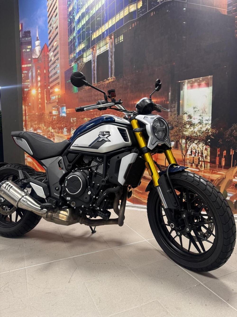 CFMOTO 700CL-X Heritage (2021 - 25) (3)