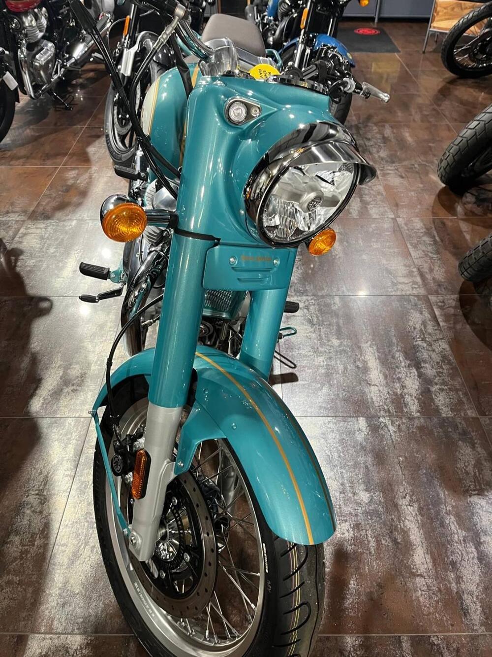 Royal Enfield Classic 650 (2025) (2)