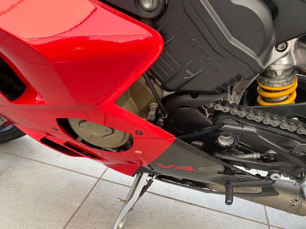 Ducati Panigale V4 S (2022 - 24) (9)
