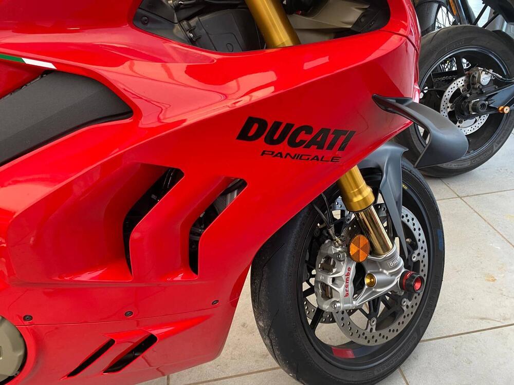 Ducati Panigale V4 S (2022 - 24) (6)