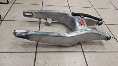 Forcellone scatolato Honda CRF 450 Team BRT