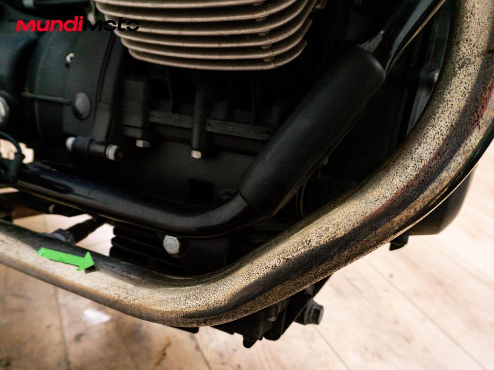 Moto Guzzi V7 III Stone (2017 - 20) (16)