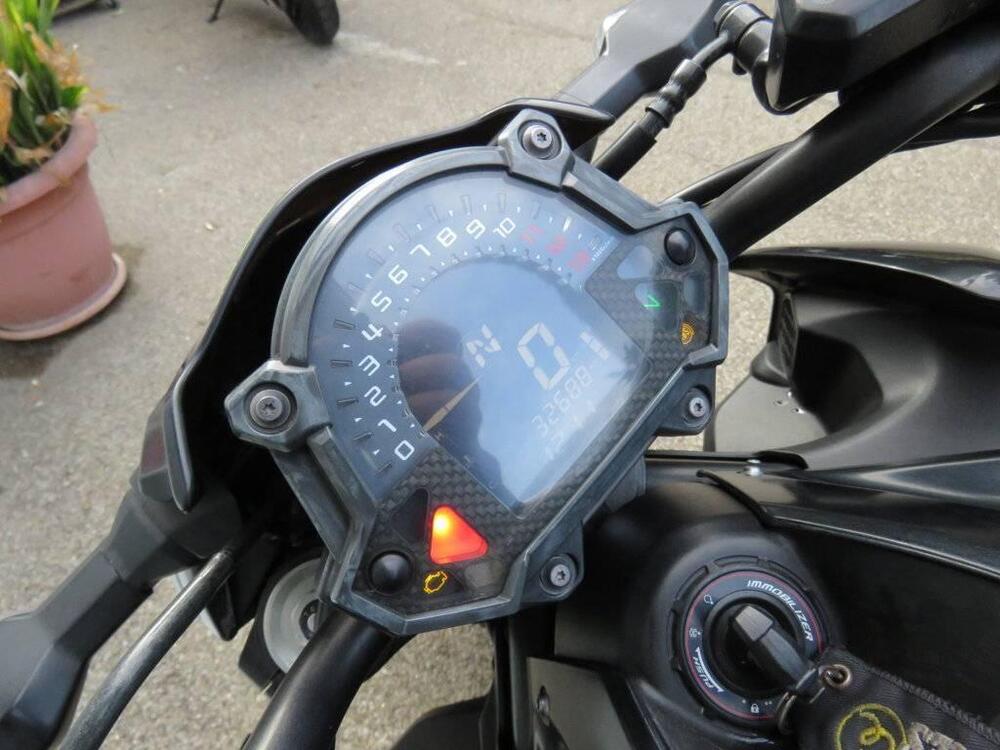 Kawasaki Z 900 (2017 - 18) (14)