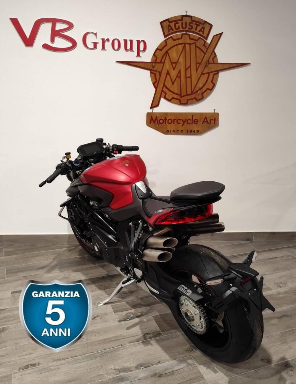 MV Agusta Brutale 1000 RR (2021 - 25) (7)