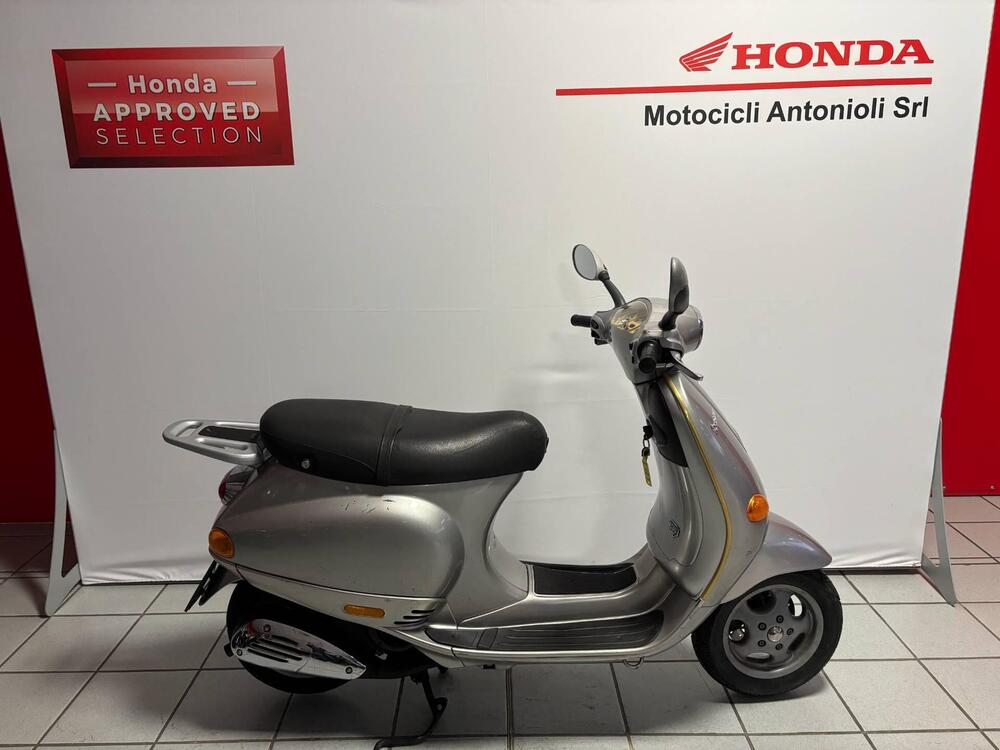 Vespa 125 ET4 (1996 - 01)