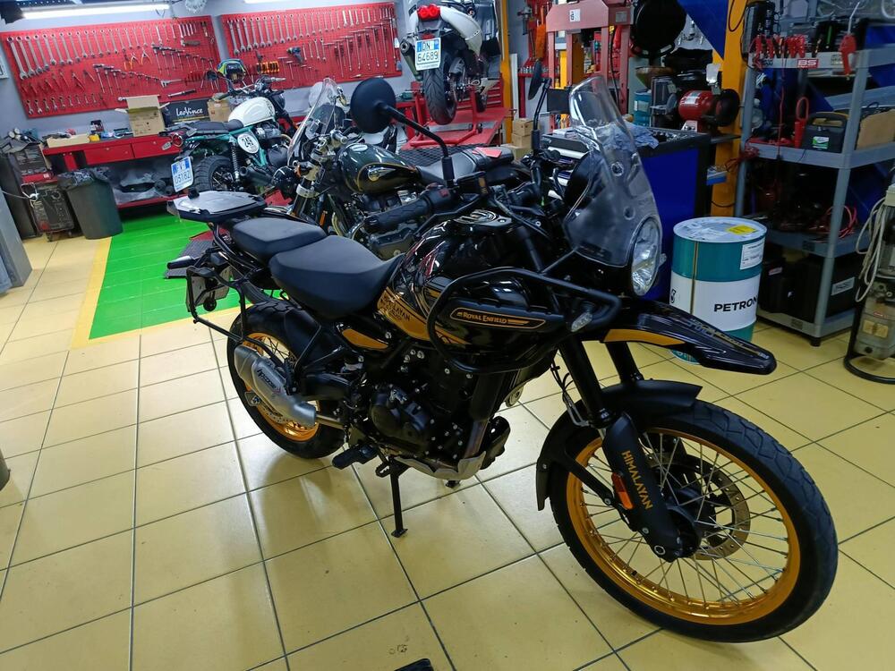 Royal Enfield Himalayan 450 (2024 - 25) (2)