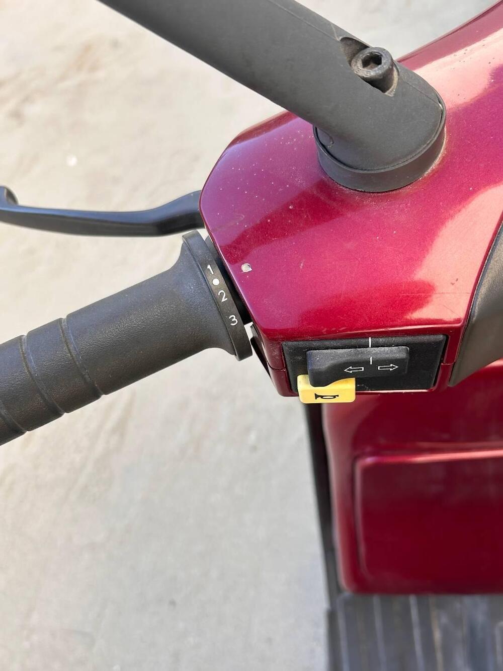 Piaggio Vespa 50 HP (5)