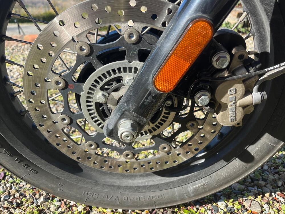 Royal Enfield Continental GT 650 Chrome (2020) (20)