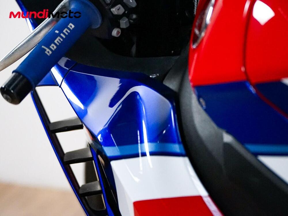 Honda CBR 1000 RR-R Fireblade SP (2022 - 23) (10)