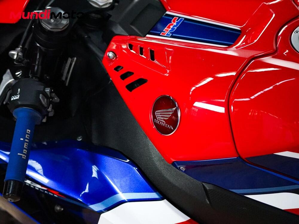 Honda CBR 1000 RR-R Fireblade SP (2022 - 23) (16)