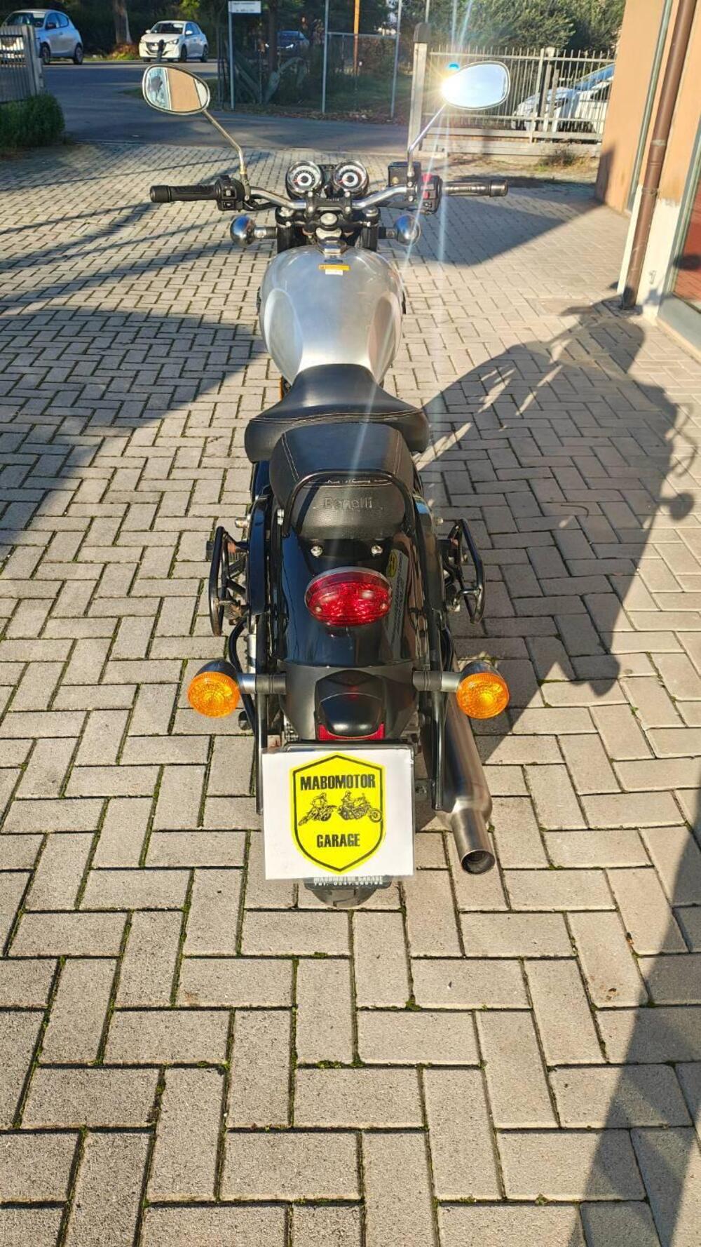 Benelli Imperiale 400 (2021 - 25) (4)