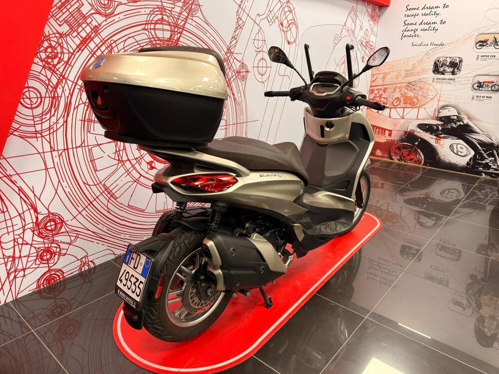 Piaggio Beverly 400 ABS-ASR (2021 - 24) (4)