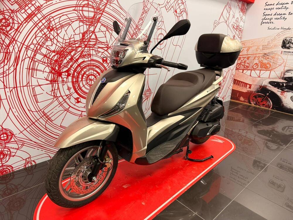 Piaggio Beverly 400 ABS-ASR (2021 - 24) (6)