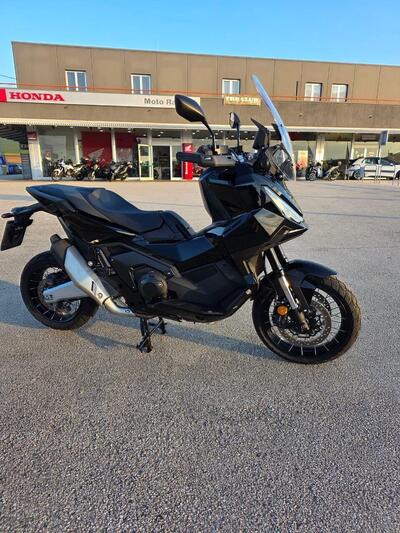 Honda X-ADV 750 (2025) usata