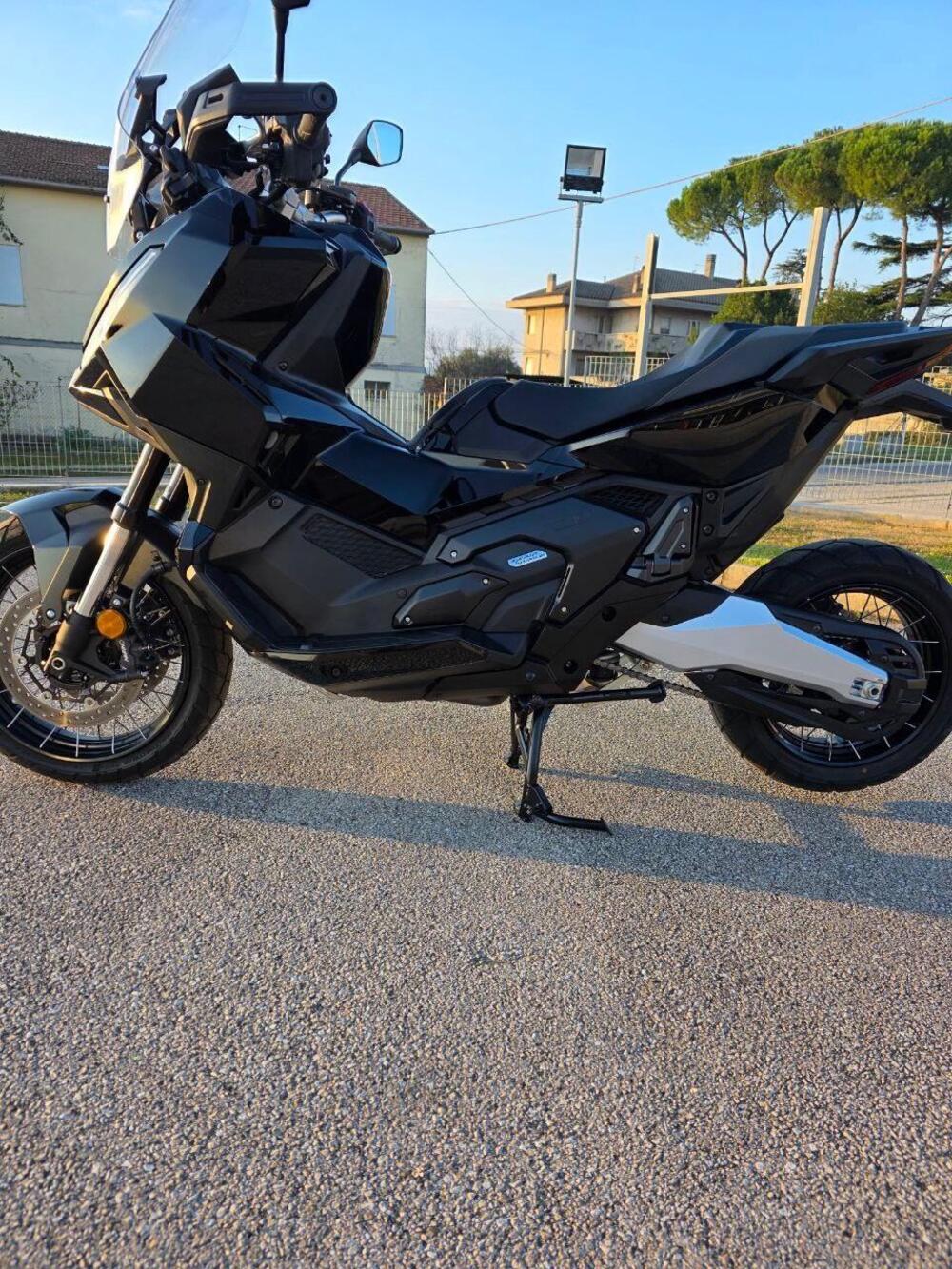 Honda X-ADV 750 (2025) (2)