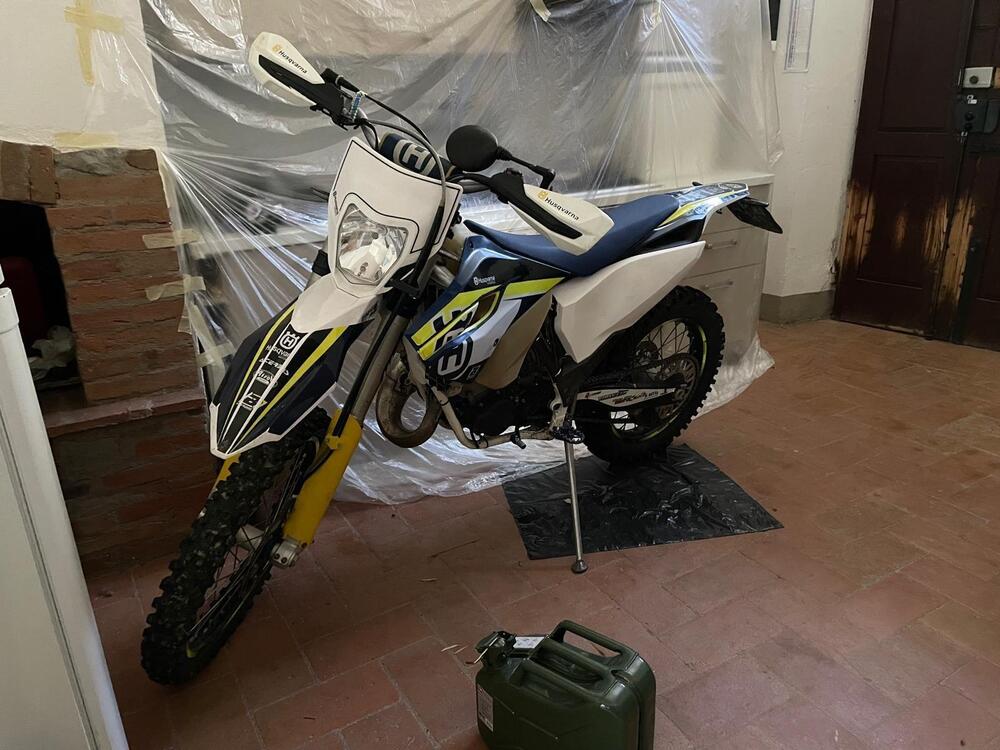 Husqvarna TE 125 (2015) (4)