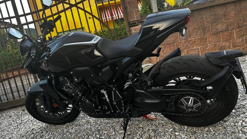 Honda CB 1000 R Black Edition (2021 - 25) (5)