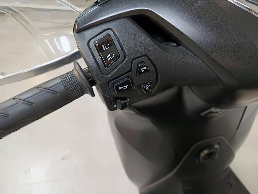 Honda SH 350 Sport (2021 - 24) (7)