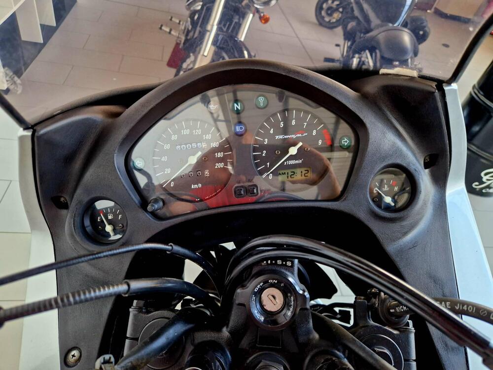 Honda Transalp XL 650V (2005 - 06) (16)