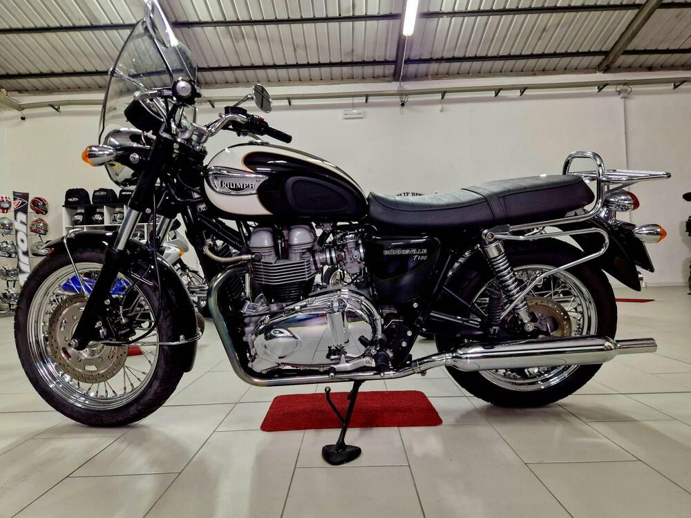 Triumph Bonneville T100 (2001 - 07) (4)