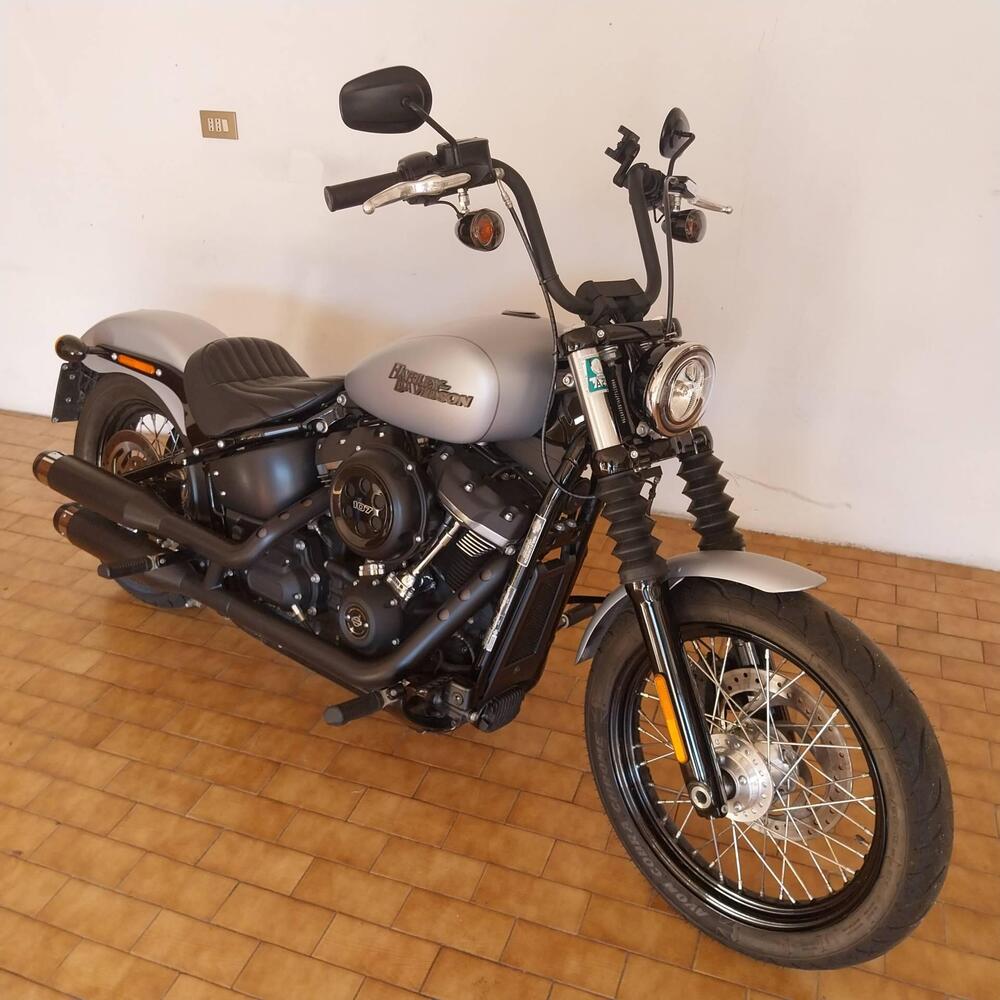 Harley-Davidson 107 Street Bob (2018 - 20) - FXBB (2)