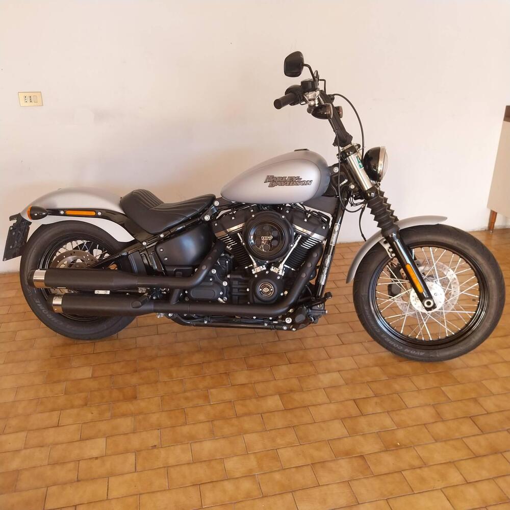 Harley-Davidson 107 Street Bob (2018 - 20) - FXBB (7)