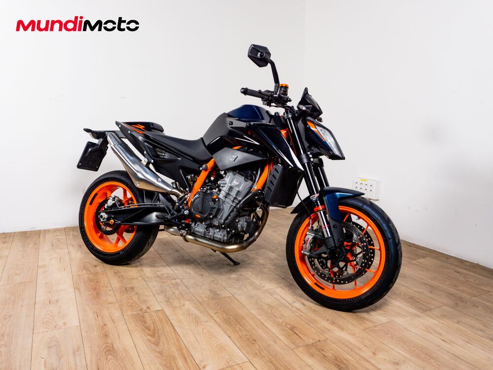 KTM 890 Duke R (2020) (2)