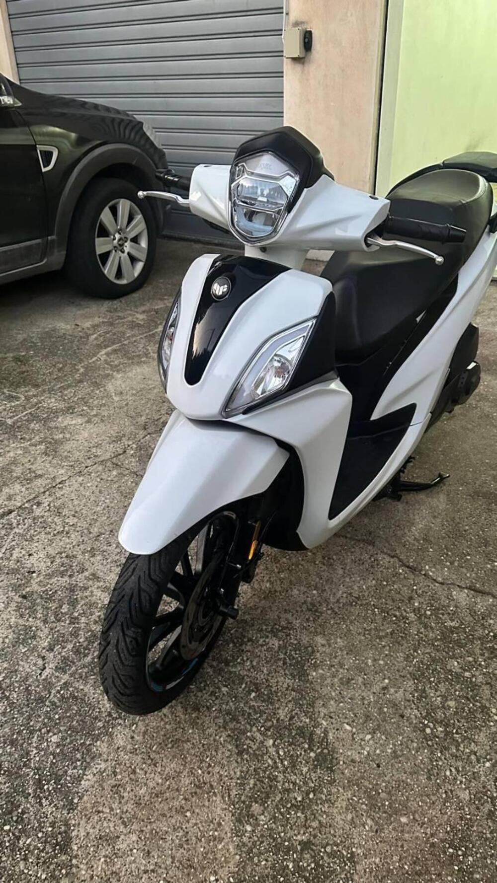 Sym Symphony 125 ST (2021 - 24) (15)