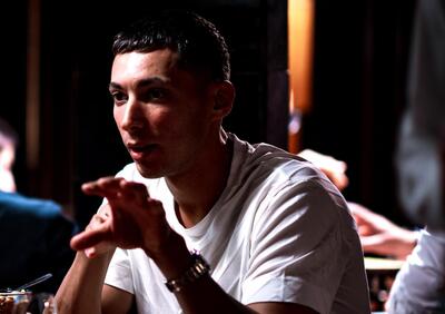 MotoGP 2025. Toprak Razgatlioglu e il problema principale avuto con la MotoGP: La posizione in sella. Poi: Sono trattato come un pilota ufficiale