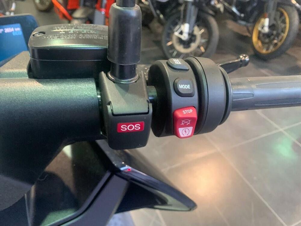 Bmw CE 04 (2021 - 25) (7)