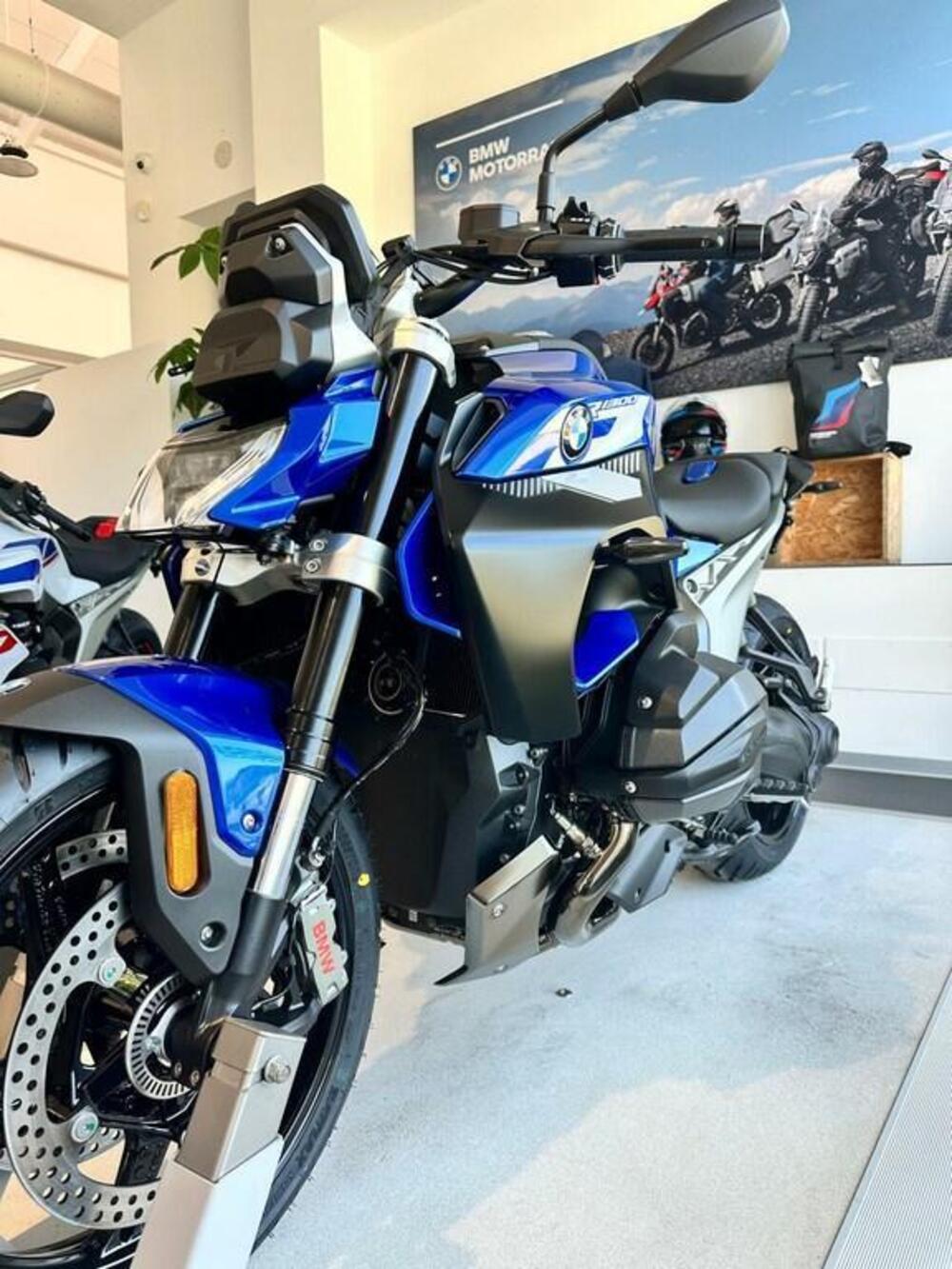 Bmw R 1300 R (2026) (3)