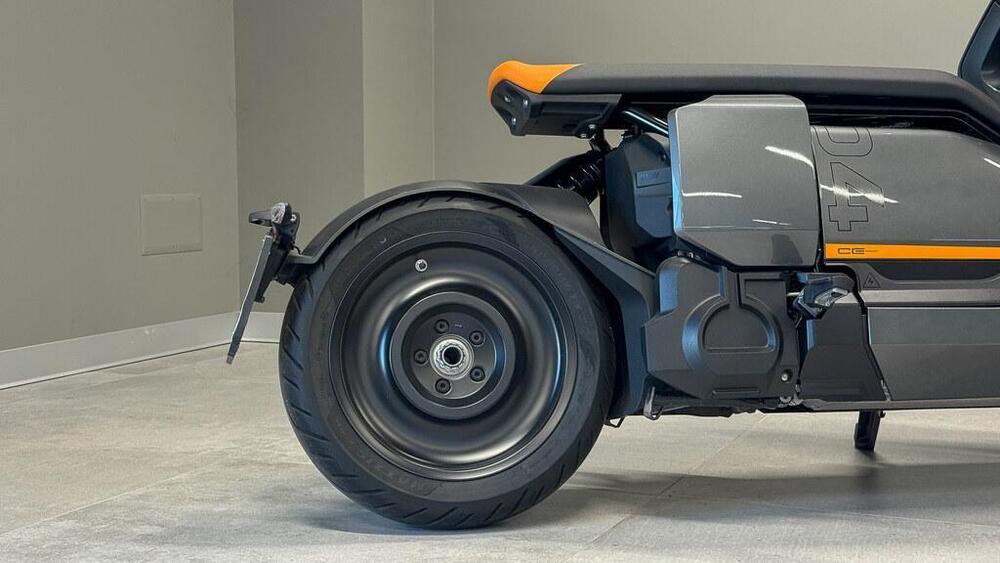 Bmw CE 04 (2021 - 25) (9)