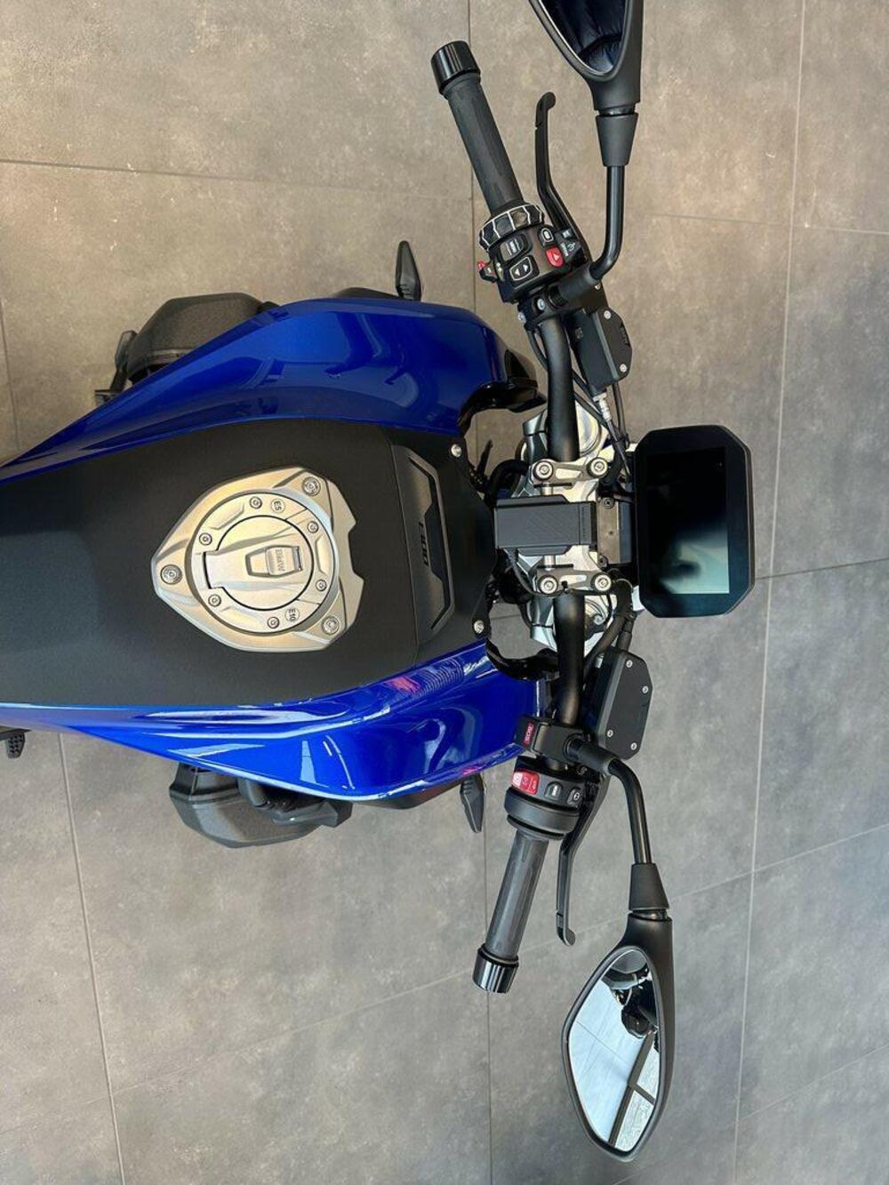 Bmw R 1300 R (2026) (9)