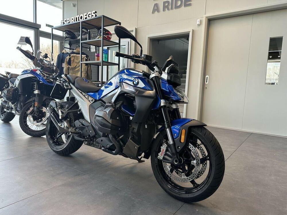 Bmw R 1300 R (2026) (2)