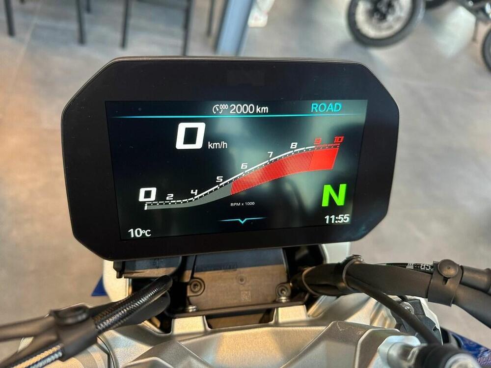 Bmw R 1300 R (2026) (11)