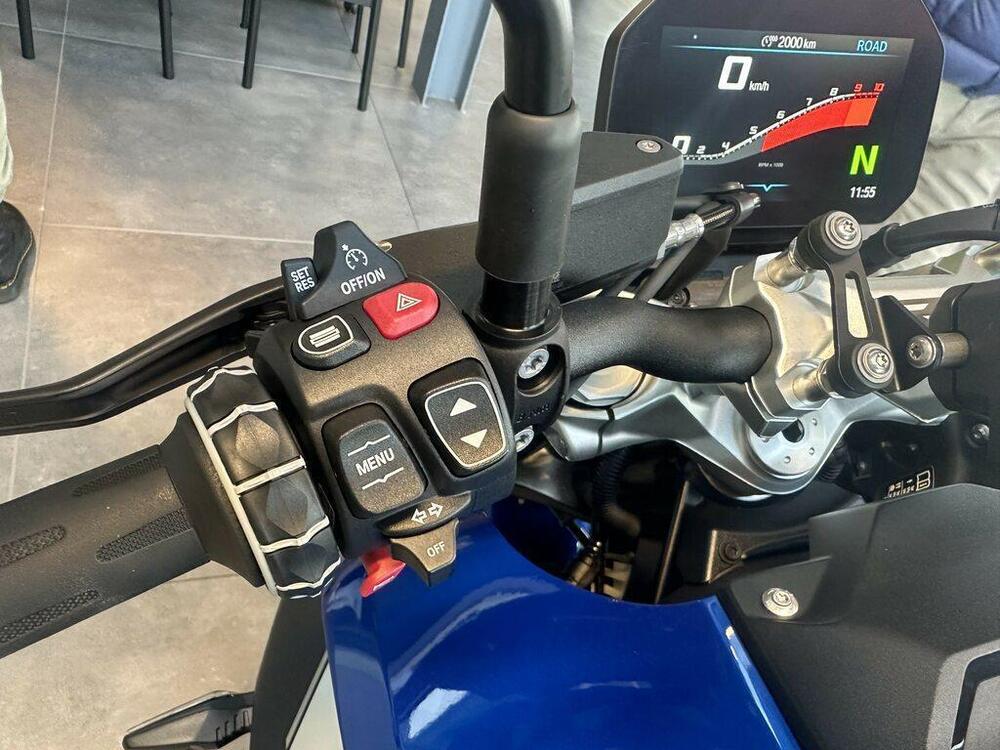 Bmw R 1300 R (2026) (10)