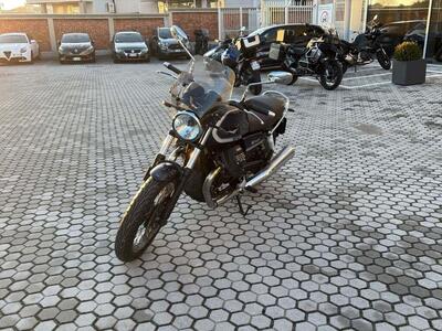 Moto Guzzi V7 850 Stone Special Abs (2021) usata