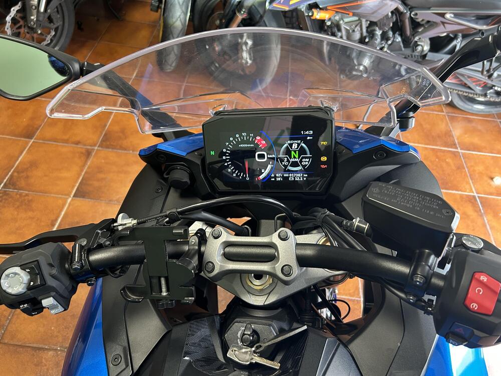 Suzuki GSX-S1000GT (2022 - 24) (4)