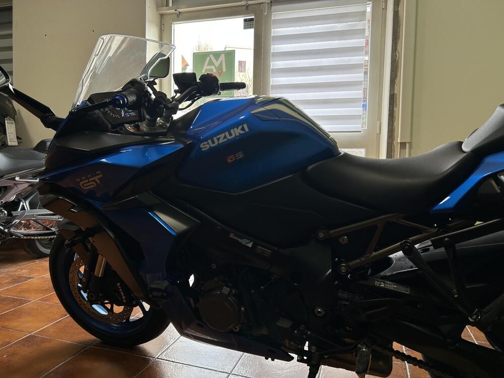Suzuki GSX-S1000GT (2022 - 24) (9)