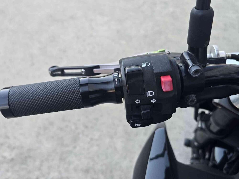 Kawasaki Z 800 ABS (2012 - 16) (6)