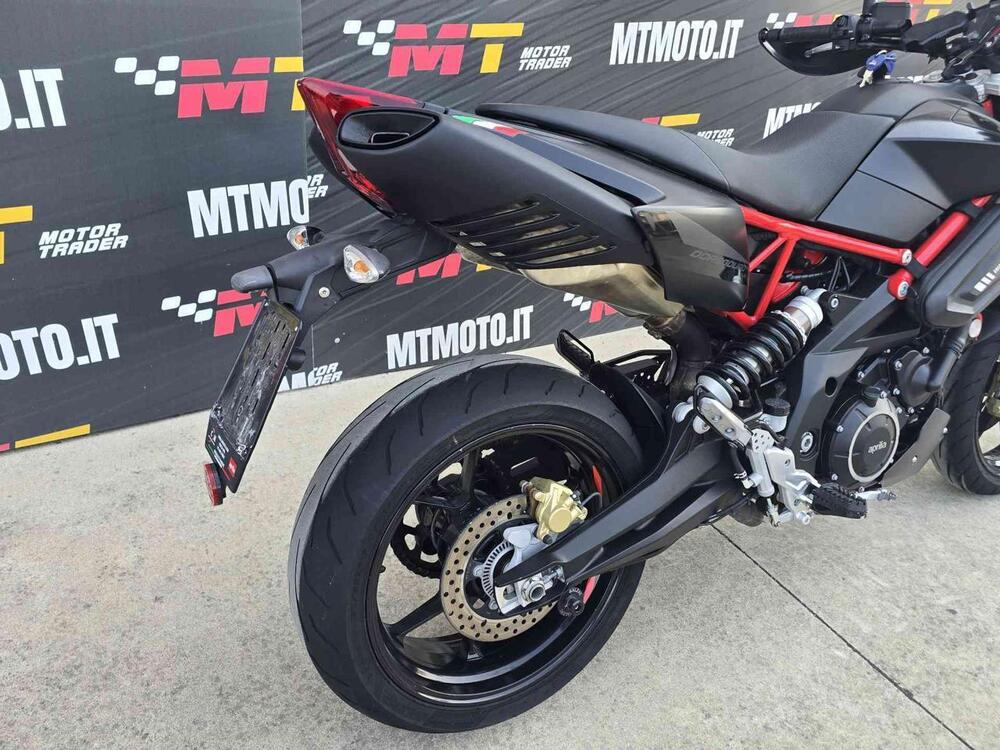Aprilia Dorsoduro 900 (2017 - 20) (15)