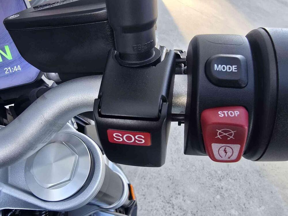 Bmw F 900 R (2021 - 24) (9)