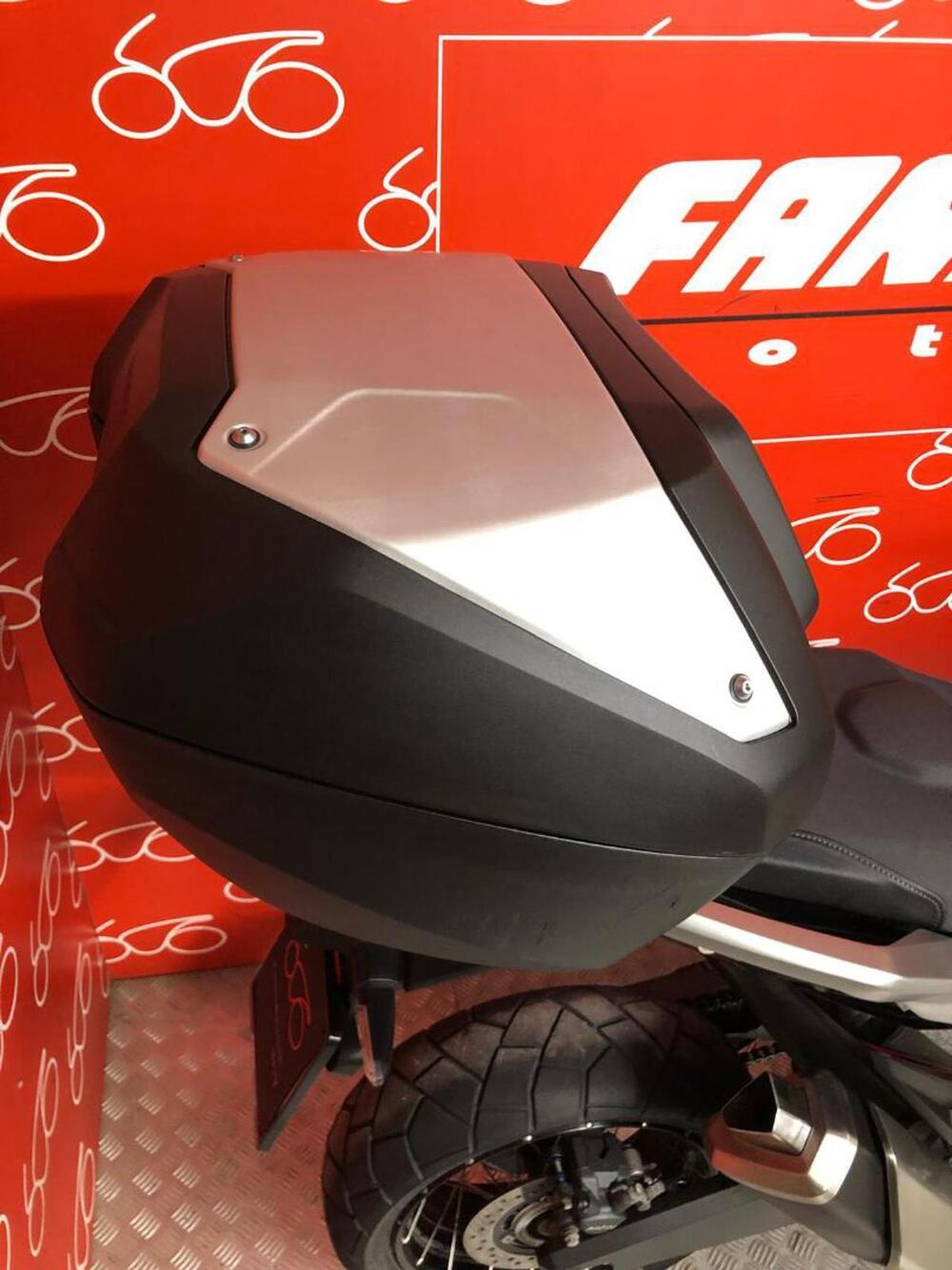 Honda X-ADV 750 DCT Gravel (2021 - 24) (5)