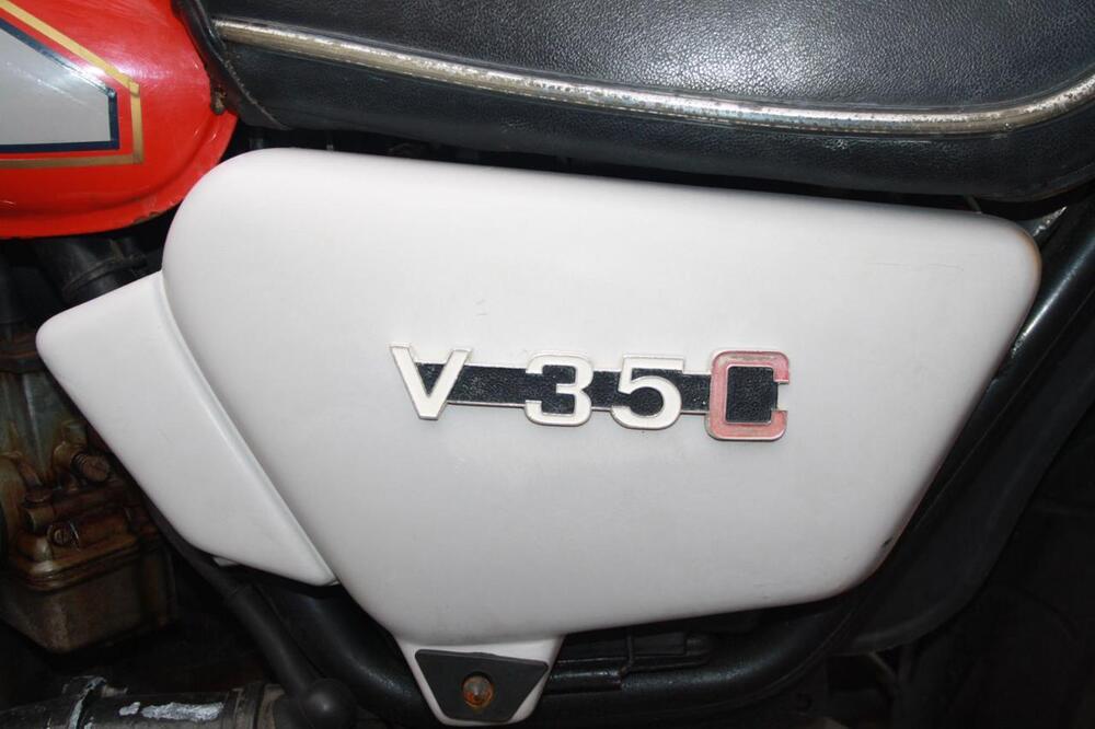 Moto Guzzi V35C CUSTOM (26)